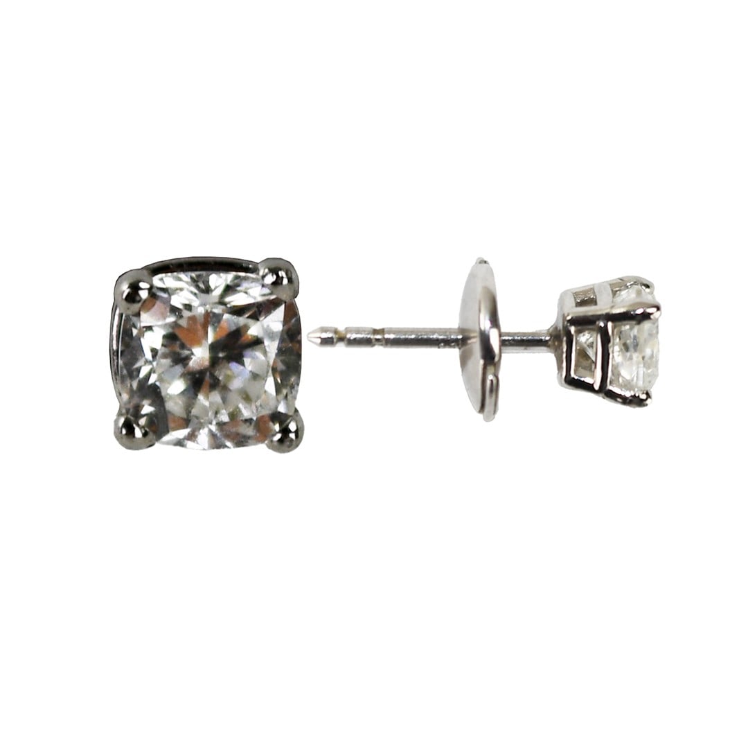 Platinum 1.00ct Cushion Diamond Stud Earrings: Platinum 1.00ct Cushion Diamond Stud Earrings Elevate your elegance with these stunning Platinum Diamond Stud Earrings featuring a total carat weight of 1.00ct. Crafted from high-quality platinum (PT9