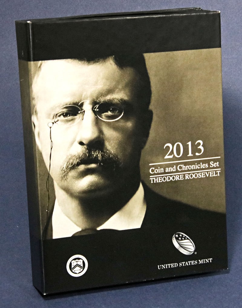 2013 Roosevelt Chronicles Set with Proof Dollar Bronze and Silver Medals Original Packaging (1 of 8)