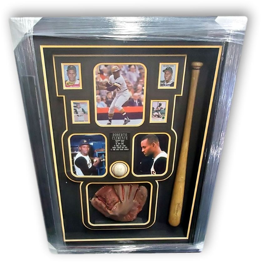 Roberto Clemente Signed Baseball Custom Frame with Glove and Bat GAI (1 of 5)