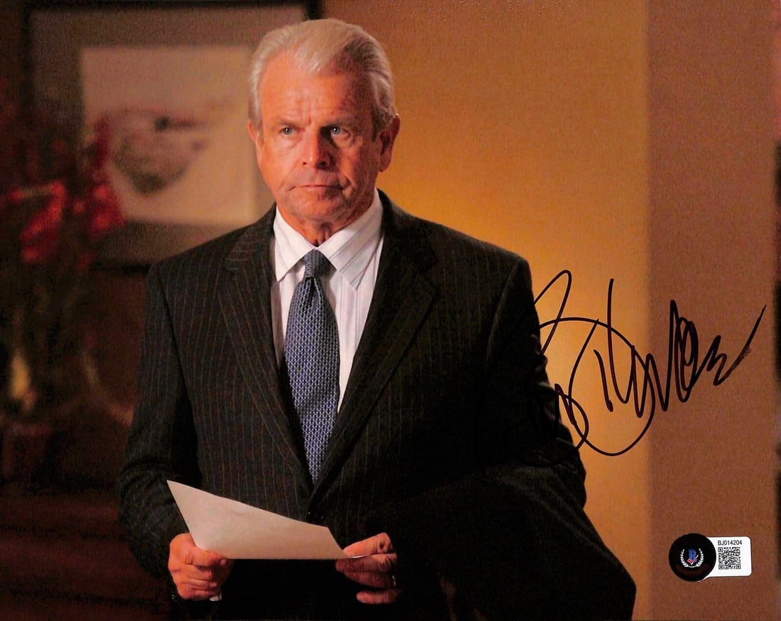William Devane Signed 8x10 Photo James Heller Beckett Certified (1 of 1)