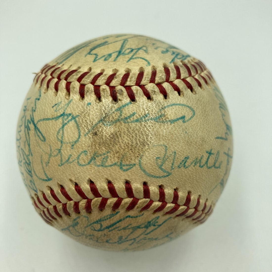 1960 New York Yankees Team Signed Baseball JSA Authenticated Mickey Mantle Roger Maris (1 of 11)