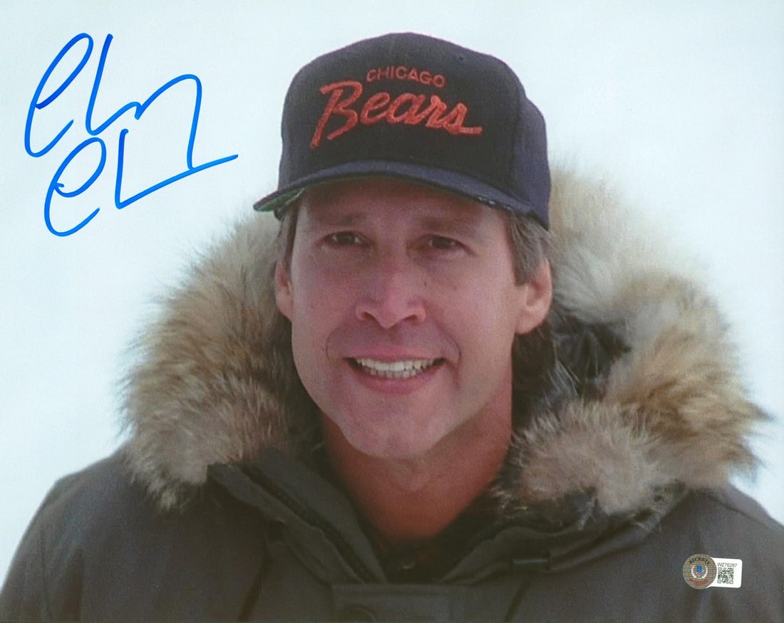 Chevy Chase Signed 11x14 Photo National Lampoon's Christmas Vacation BAS Witnessed (1 of 1)