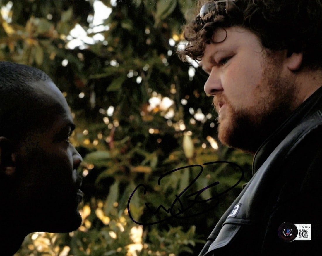 Christopher Reed Signed 8x10 Photograph Sons of Anarchy Beckett Authenticated: Christopher Reed Signed 8x10 Photograph Sons of Anarchy Beckett Authenticated This is an authentic autographed 8x10 photograph of actor Christopher Reed, known for his role as "Filthy Phil" in the acc