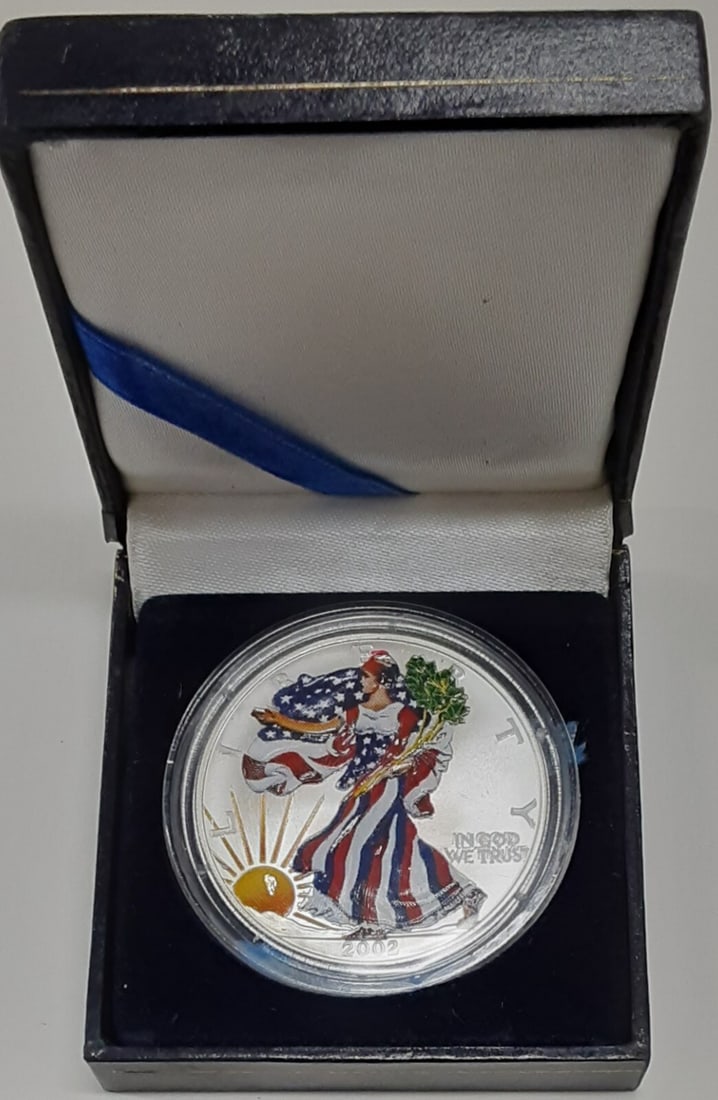 2002 American Silver Eagle Colorized UNC .999 Silver Coin (1 of 4)