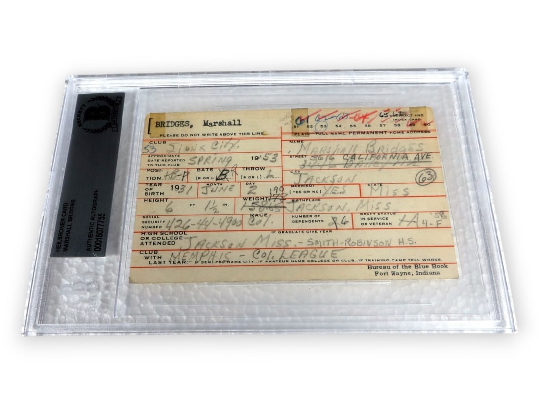 Marshall Bridges Signed Heilbroner Card Beckett Authenticated Cardinals: Marshall Bridges Signed Heilbroner Card Beckett Authenticated Cardinals Own a piece of baseball history with this original Heilbroner Card featuring the signature of Marshall Bridges, a notable pitche