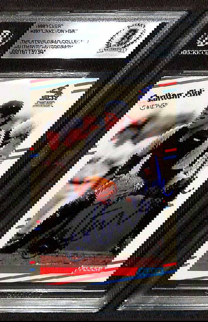 Carlton Fisk 1988 Fleer #397 Signed Card Beckett Authenticated (1 of 1)