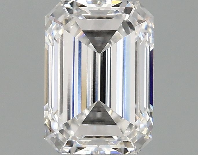 Loose Diamond - EMERALD 1.1ct D VVS2: Loose Diamond - EMERALD 1.1ct D VVS2 Source: This is a real non-mined Diamond that has been grown in a lab Shape: EMERALD Carats: 1.1 Color: D Clarity: VVS2 Certification: IGI Video: