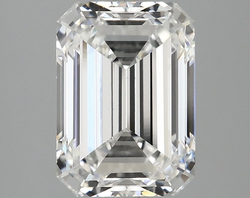 Loose Diamond - EMERALD 3.08ct E VS1: Loose Diamond - EMERALD 3.08ct E VS1 Source: This is a real non-mined Diamond that has been grown in a lab Shape: EMERALD Carats: 3.08 Color: E Clarity: VS1 Certification: IGI Video: