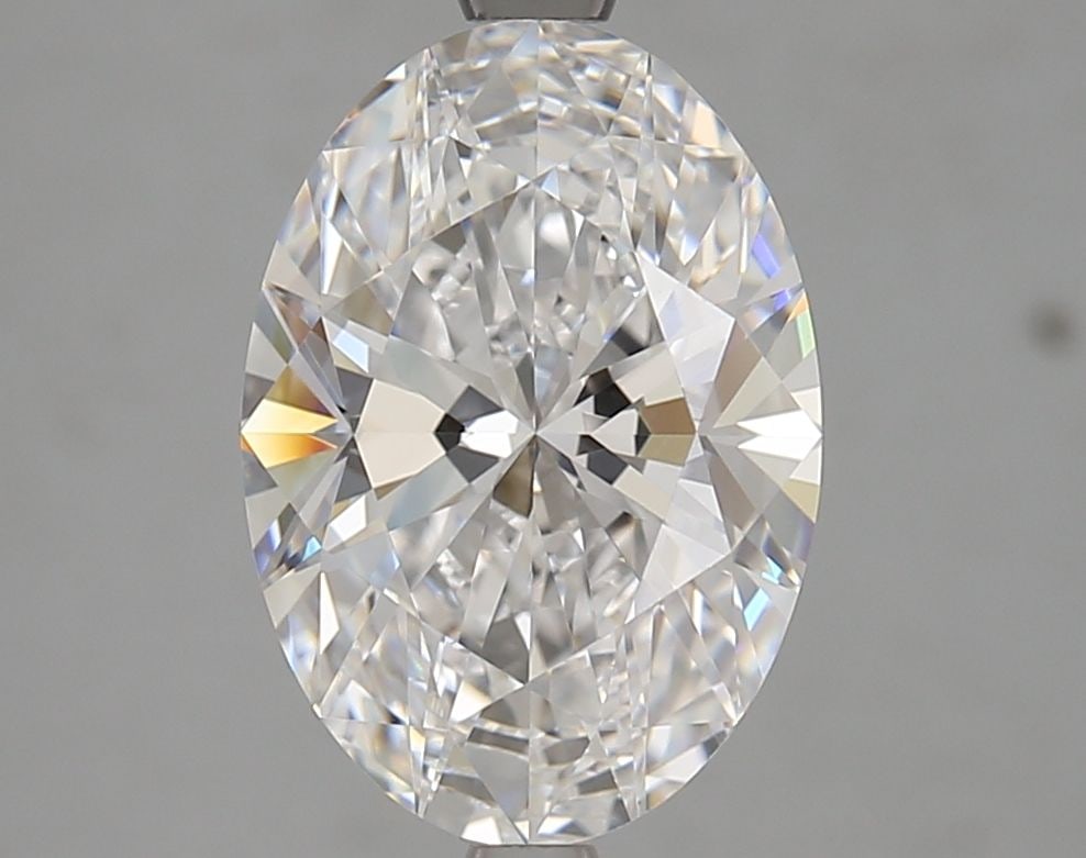 Loose Diamond - OVAL 3.52ct D IF: Loose Diamond - OVAL 3.52ct D IF Source: This is a real non-mined Diamond that has been grown in a lab Shape: OVAL Carats: 3.52 Color: D Clarity: IF Certification: GIA Video: