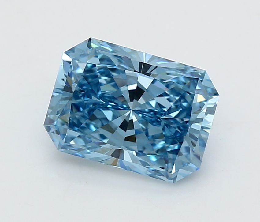 Loose Diamond - RADIANT 3.05ct Fancy Vivid Blue IF: Loose Diamond - RADIANT 3.05ct Fancy Vivid Blue IF Source: This is a real non-mined Diamond that has been grown in a lab Shape: RADIANT Carats: 3.05 Color: Fancy Vivid Blue Certification: IGI Video: