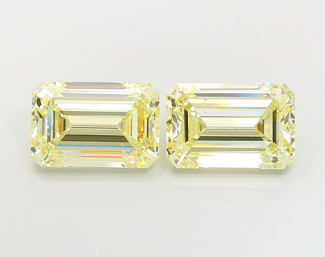 Loose Diamond - EMERALD 5.55ct Fancy Yellow VS2: Loose Diamond - EMERALD 5.55ct Fancy Yellow VS2 Source: This is a real non-mined Diamond that has been grown in a lab Shape: EMERALD Carats: 5.55 Color: Fancy Yellow Certification: IGI Video: Video