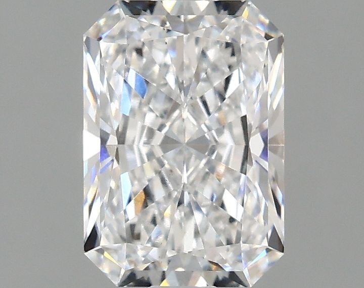 Loose Diamond - RADIANT 1.58ct D VS1: Loose Diamond - RADIANT 1.58ct D VS1 Source: This is a real non-mined Diamond that has been grown in a lab Shape: RADIANT Carats: 1.58 Color: D Clarity: VS1 Certification: IGI Video: