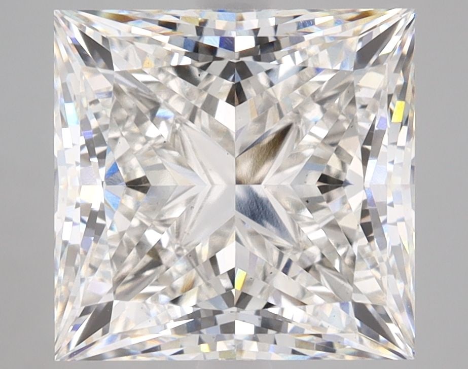 Loose Diamond - PRINCESS 5.71ct G VS2: Loose Diamond - PRINCESS 5.71ct G VS2 Source: This is a real non-mined Diamond that has been grown in a lab Shape: PRINCESS Carats: 5.71 Color: G Clarity: VS2 Certification: IGI Video: