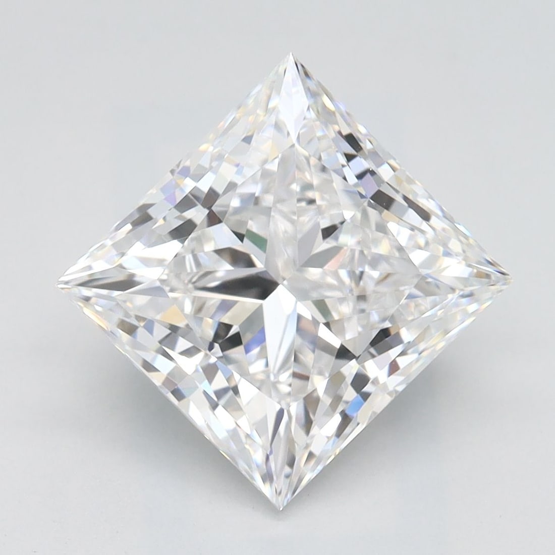 Loose Diamond - PRINCESS 3.24ct D IF: Loose Diamond - PRINCESS 3.24ct D IF Source: This is a real non-mined Diamond that has been grown in a lab Shape: PRINCESS Carats: 3.24 Color: D Clarity: IF Certification: IGI Video: