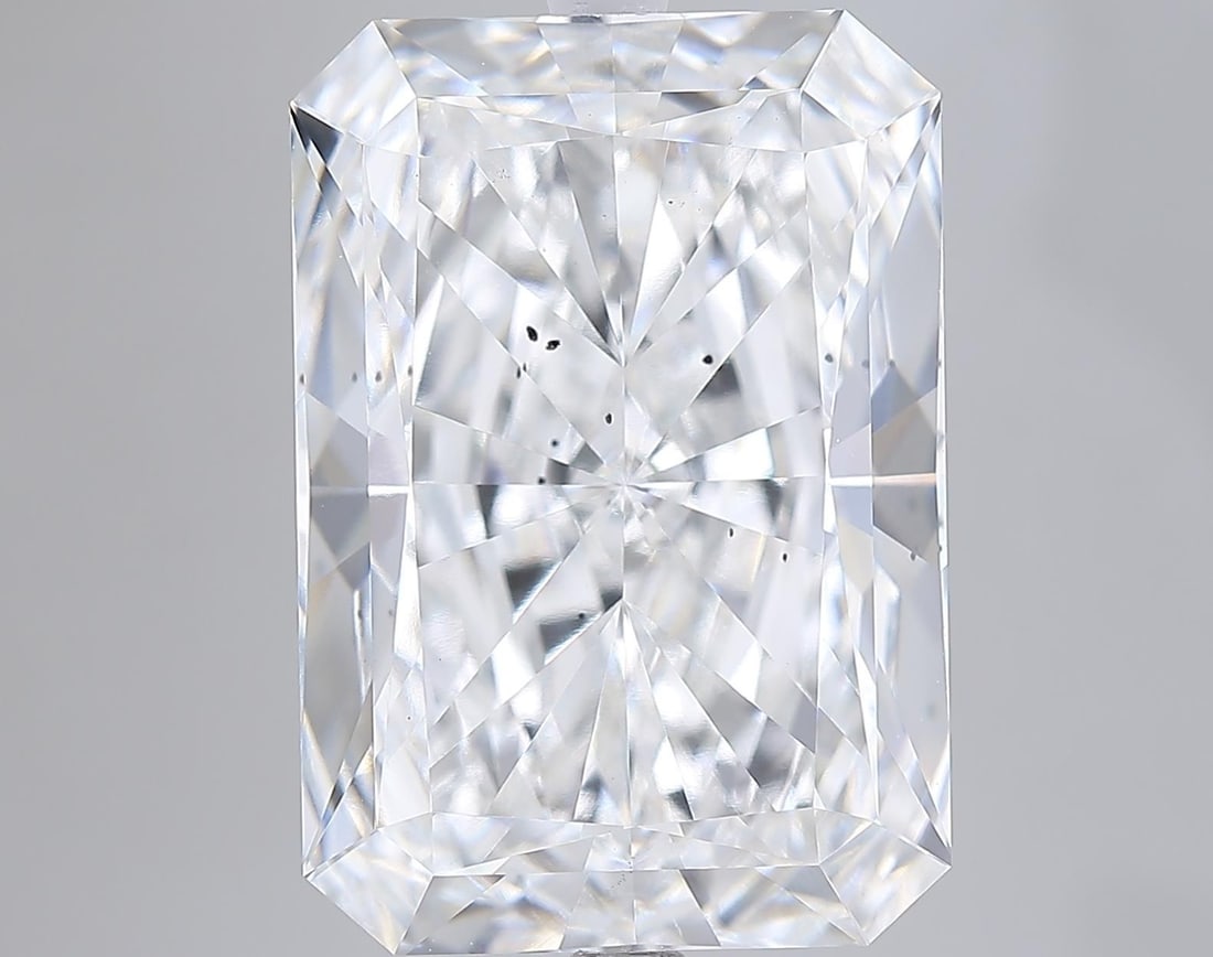 Loose Diamond - RADIANT 10.09ct E SI1: Loose Diamond - RADIANT 10.09ct E SI1 Source: This is a real non-mined Diamond that has been grown in a lab Shape: RADIANT Carats: 10.09 Color: E Clarity: SI1 Certification: IGI Video: