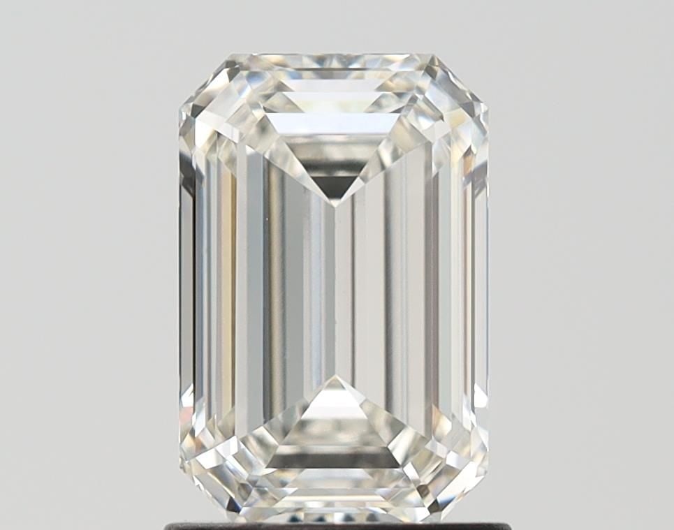 Loose Diamond - EMERALD 1.51ct H VVS2: Loose Diamond - EMERALD 1.51ct H VVS2 Source: This is a real non-mined Diamond that has been grown in a lab Shape: EMERALD Carats: 1.51 Color: H Clarity: VVS2 Certification: IGI Video:
