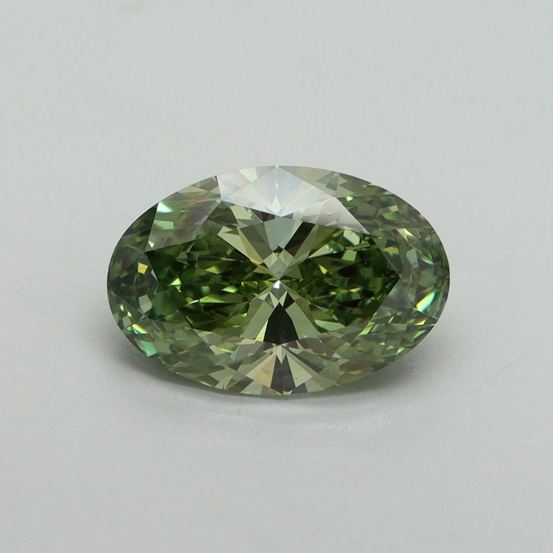 Loose Diamond - OVAL 2.0ct Fancy Vivid Green VS2: Loose Diamond - OVAL 2.0ct Fancy Vivid Green VS2 Source: This is a real non-mined Diamond that has been grown in a lab Shape: OVAL Carats: 2.0 Color: Fancy Vivid Green Certification: IGI Video: