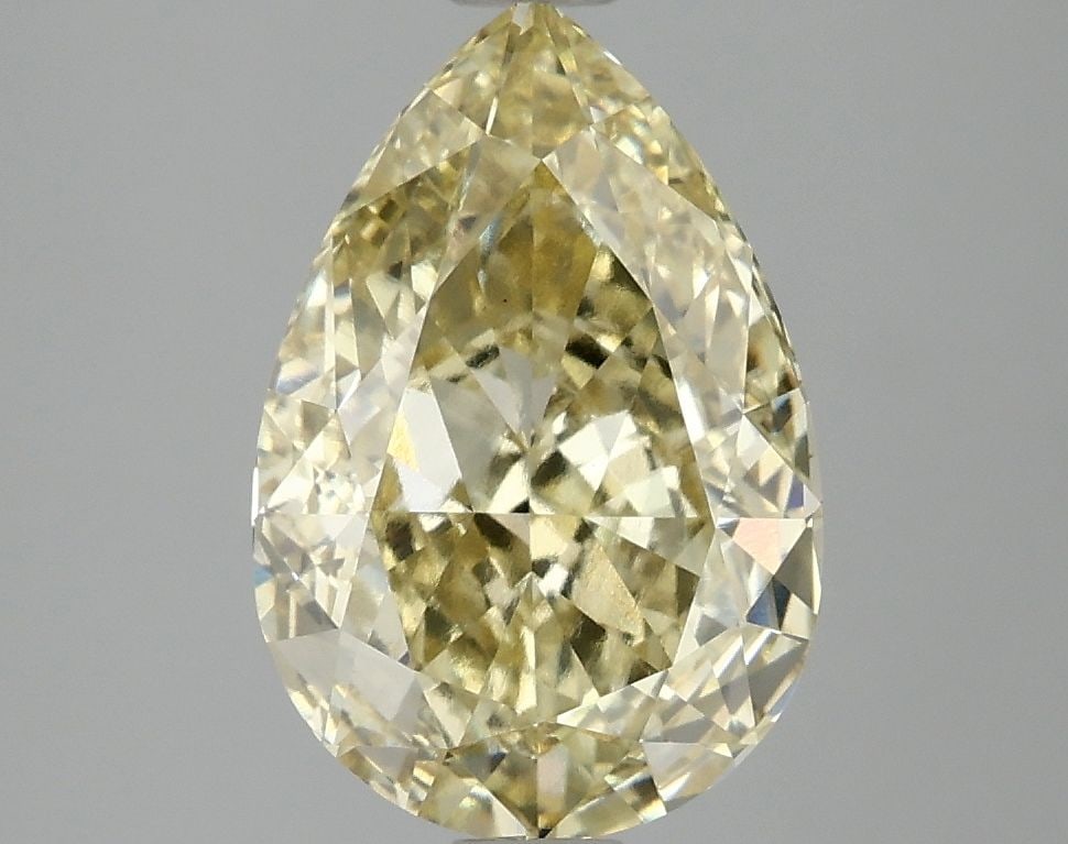 Loose Diamond - PEAR 3.09ct Fancy Vivid Yellow VS1: Loose Diamond - PEAR 3.09ct Fancy Vivid Yellow VS1 Source: This is a real non-mined Diamond that has been grown in a lab Shape: PEAR Carats: 3.09 Color: Fancy Vivid Yellow Certification: IGI Video: