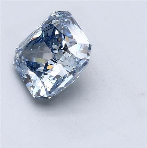Loose Diamond - SQUARE RADIANT 3.42ct Fancy Vivid Blue SI1: Loose Diamond - SQUARE RADIANT 3.42ct Fancy Vivid Blue SI1 Source: This is a real non-mined Diamond that has been grown in a lab Shape: SQUARE RADIANT Carats: 3.42 Color: Fancy Vivid Blue Certificatio