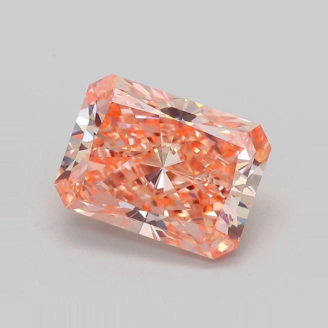 Loose Diamond - RADIANT 3.6ct Fancy Vivid Orange Pink VS1: Loose Diamond - RADIANT 3.6ct Fancy Vivid Orange Pink VS1 Source: This is a real non-mined Diamond that has been grown in a lab Shape: RADIANT Carats: 3.6 Color: Fancy Vivid Orange Pink Certification: