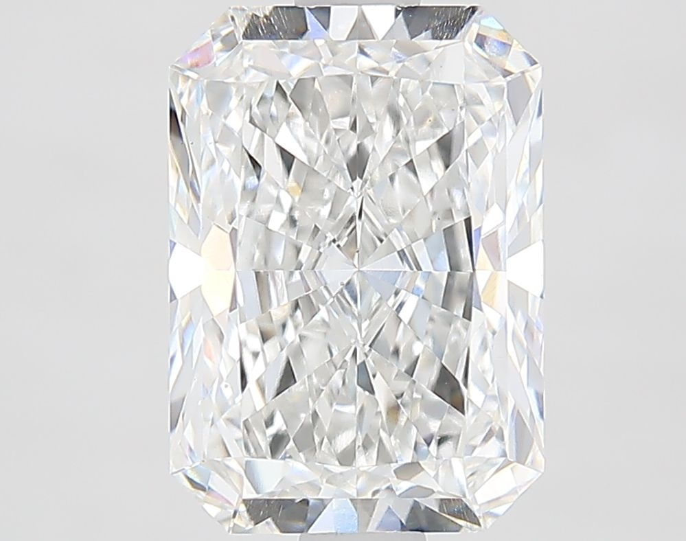 Loose Diamond - RADIANT 2.16ct E VS1: Loose Diamond - RADIANT 2.16ct E VS1 Source: This is a real non-mined Diamond that has been grown in a lab Shape: RADIANT Carats: 2.16 Color: E Clarity: VS1 Certification: IGI Video: