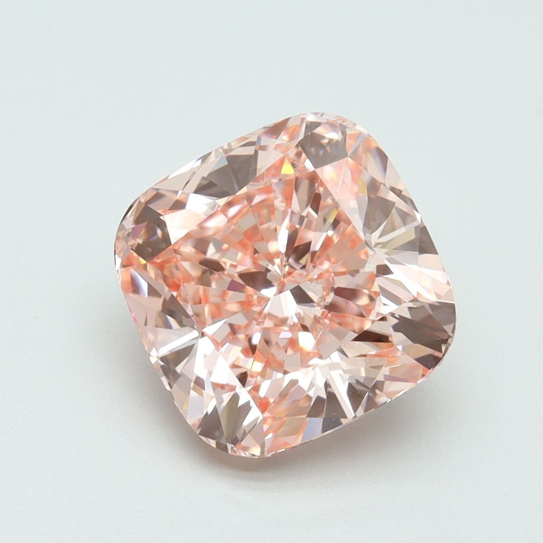 Loose Diamond - CUSHION BRILLIANT 4.01ct Fancy Vivid Pink VS1: Loose Diamond - CUSHION BRILLIANT 4.01ct Fancy Vivid Pink VS1 Source: This is a real non-mined Diamond that has been grown in a lab Shape: CUSHION BRILLIANT Carats: 4.01 Color: Fancy Vivid Pink