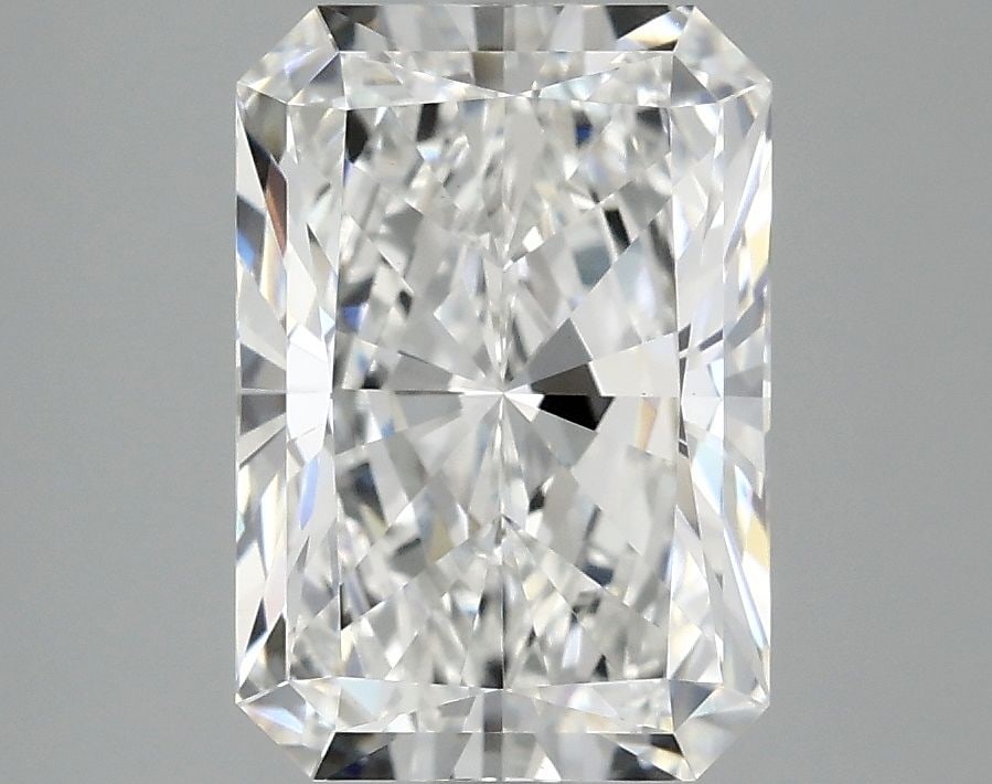 Loose Diamond - RADIANT 3.1ct E VS1: Loose Diamond - RADIANT 3.1ct E VS1 Source: This is a real non-mined Diamond that has been grown in a lab Shape: RADIANT Carats: 3.1 Color: E Clarity: VS1 Certification: IGI Video: