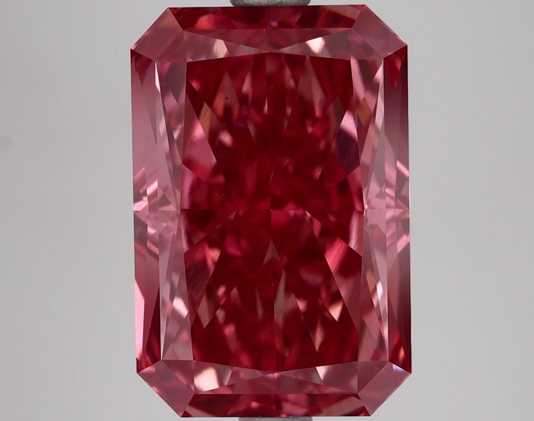 Loose Diamond - RADIANT 4.68ct Fancy Vivid Pink VS1 (1 of 1)