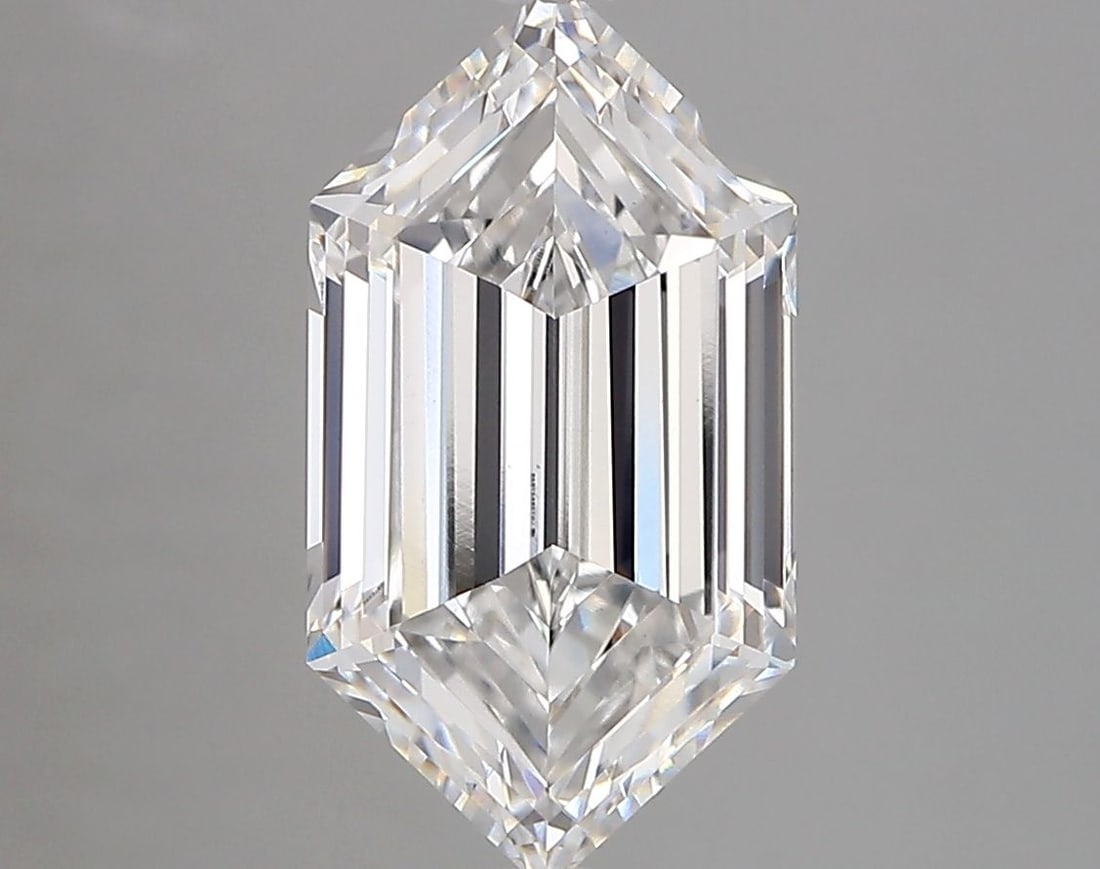 Loose Diamond - HEXAGONAL 3.02ct E VVS2: Loose Diamond - HEXAGONAL 3.02ct E VVS2 Source: This is a real non-mined Diamond that has been grown in a lab Shape: HEXAGONAL Carats: 3.02 Color: E Clarity: VVS2 Certification: IGI Video: