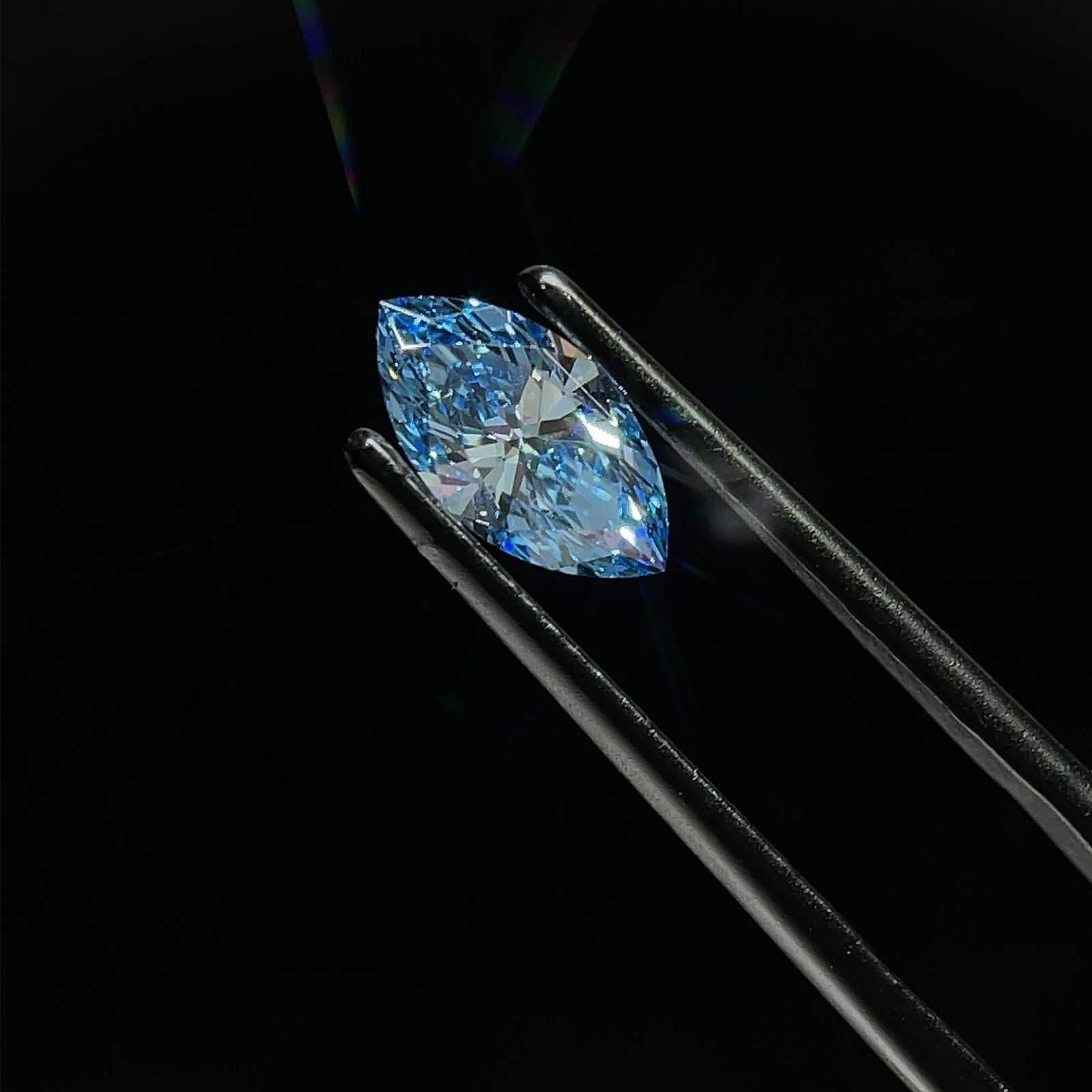 Loose Diamond - MARQUISE 0.97ct Fancy Vivid Blue VS1 (1 of 1)