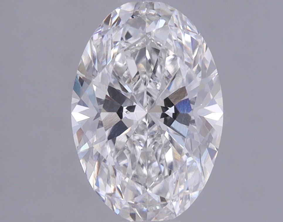 Loose Diamond - OVAL 1.35ct F VVS2: Loose Diamond - OVAL 1.35ct F VVS2 Source: This is a real non-mined Diamond that has been grown in a lab Shape: OVAL Carats: 1.35 Color: F Clarity: VVS2 Certification: IGI Video: Video Link