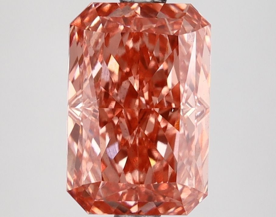 Loose Diamond - RADIANT 2.7ct Fancy Vivid Pink VS2: Loose Diamond - RADIANT 2.7ct Fancy Vivid Pink VS2 Source: This is a real non-mined Diamond that has been grown in a lab Shape: RADIANT Carats: 2.7 Color: Fancy Vivid Pink Certification: IGI Video: