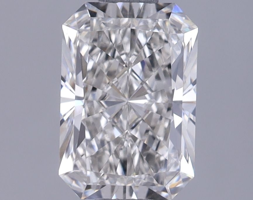 Loose Diamond - RADIANT 1.02ct G VVS2: Loose Diamond - RADIANT 1.02ct G VVS2 Source: This is a real non-mined Diamond that has been grown in a lab Shape: RADIANT Carats: 1.02 Color: G Clarity: VVS2 Certification: IGI Video: