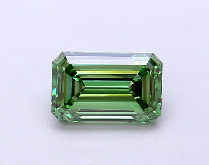 Loose Diamond - EMERALD 1.16ct Fancy Vivid Green VS1: Loose Diamond - EMERALD 1.16ct Fancy Vivid Green VS1 Source: This is a real non-mined Diamond that has been grown in a lab Shape: EMERALD Carats: 1.16 Color: Fancy Vivid Green Certification: IGI Video