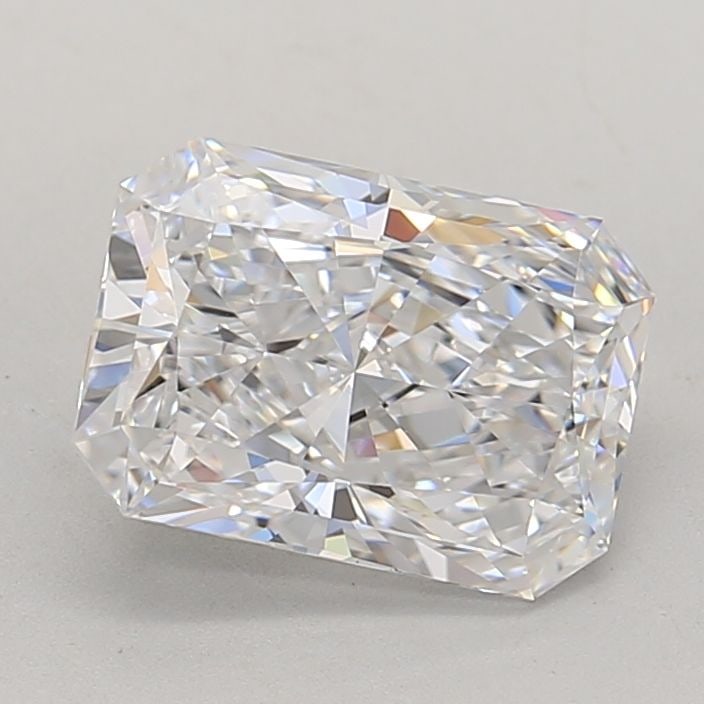 Loose Diamond - RADIANT 2.58ct D IF: Loose Diamond - RADIANT 2.58ct D IF Source: This is a real non-mined Diamond that has been grown in a lab Shape: RADIANT Carats: 2.58 Color: D Clarity: IF Certification: GIA Video: