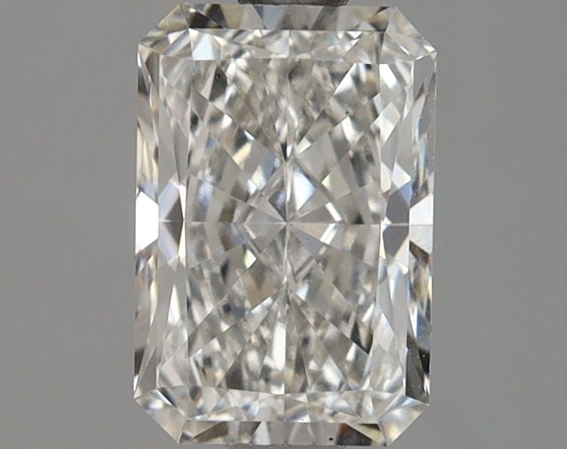 Loose Diamond - RADIANT 1.53ct G VVS2: Loose Diamond - RADIANT 1.53ct G VVS2 Source: This is a real non-mined Diamond that has been grown in a lab Shape: RADIANT Carats: 1.53 Color: G Clarity: VVS2 Certification: IGI Video: