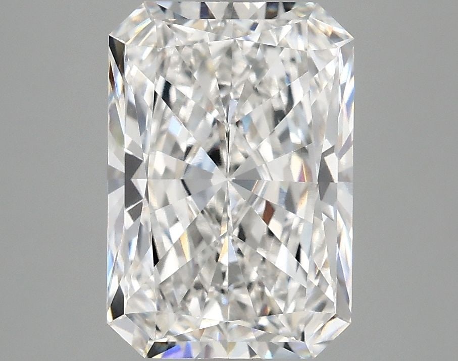 Loose Diamond - RADIANT 2.98ct E VVS2: Loose Diamond - RADIANT 2.98ct E VVS2 Source: This is a real non-mined Diamond that has been grown in a lab Shape: RADIANT Carats: 2.98 Color: E Clarity: VVS2 Certification: IGI Video: