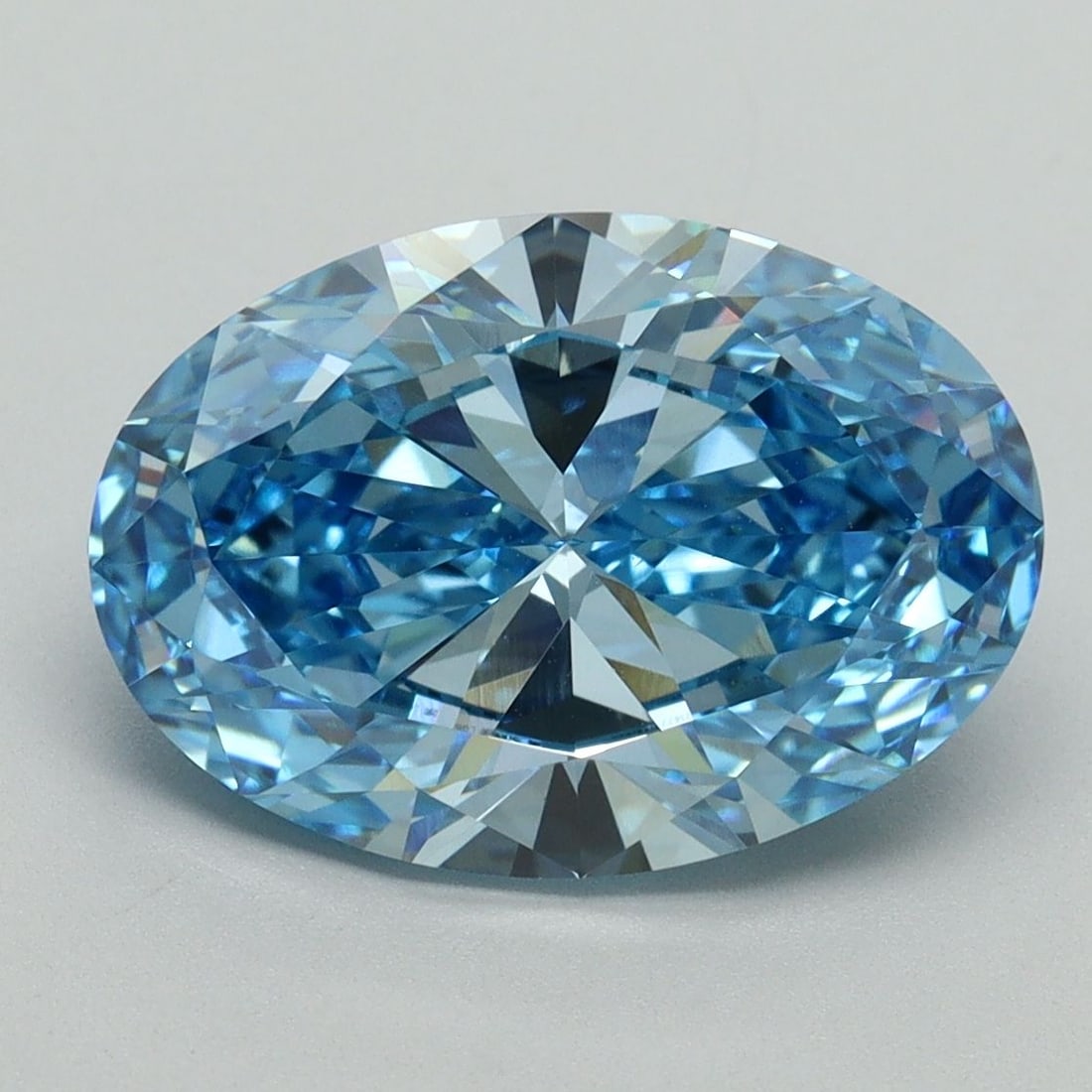 Loose Diamond - OVAL 4.08ct Fancy Vivid Blue VS1: Loose Diamond - OVAL 4.08ct Fancy Vivid Blue VS1 Source: This is a real non-mined Diamond that has been grown in a lab Shape: OVAL Carats: 4.08 Color: Fancy Vivid Blue Certification: IGI Video: