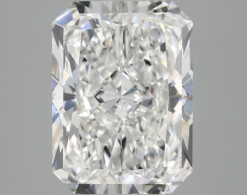 Loose Diamond - RADIANT 3.03ct D VVS2: Loose Diamond - RADIANT 3.03ct D VVS2 Source: This is a real non-mined Diamond that has been grown in a lab Shape: RADIANT Carats: 3.03 Color: D Clarity: VVS2 Certification: IGI Video: