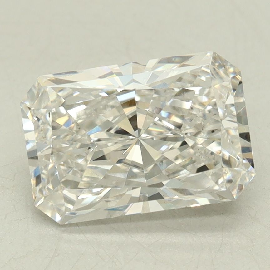 Loose Diamond - RADIANT 1.57ct E VS2: Loose Diamond - RADIANT 1.57ct E VS2 Source: This is a real non-mined Diamond that has been grown in a lab Shape: RADIANT Carats: 1.57 Color: E Clarity: VS2 Certification: IGI Video: