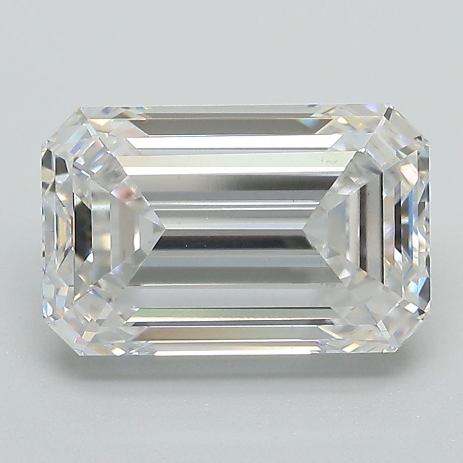 Loose Diamond - EMERALD 4.03ct E VS1: Loose Diamond - EMERALD 4.03ct E VS1 Source: This is a real non-mined Diamond that has been grown in a lab Shape: EMERALD Carats: 4.03 Color: E Clarity: VS1 Certification: GIA Video: