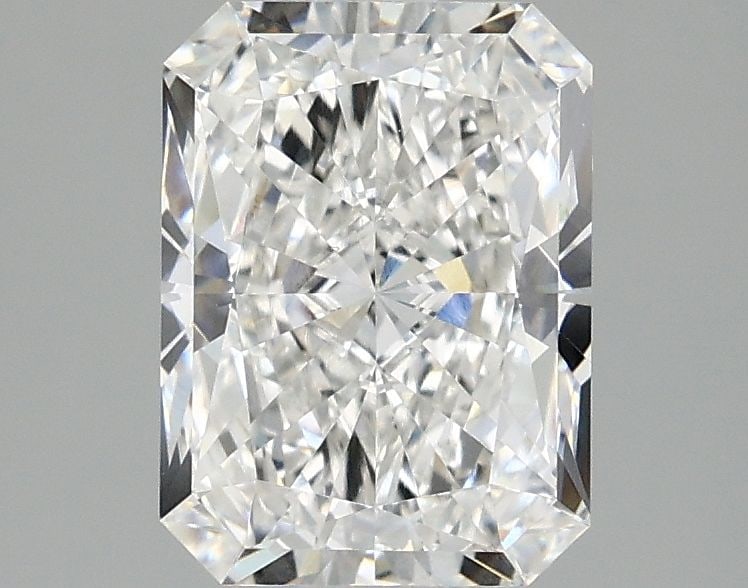 Loose Diamond - RADIANT 1.97ct E VVS2: Loose Diamond - RADIANT 1.97ct E VVS2 Source: This is a real non-mined Diamond that has been grown in a lab Shape: RADIANT Carats: 1.97 Color: E Clarity: VVS2 Certification: IGI Video: