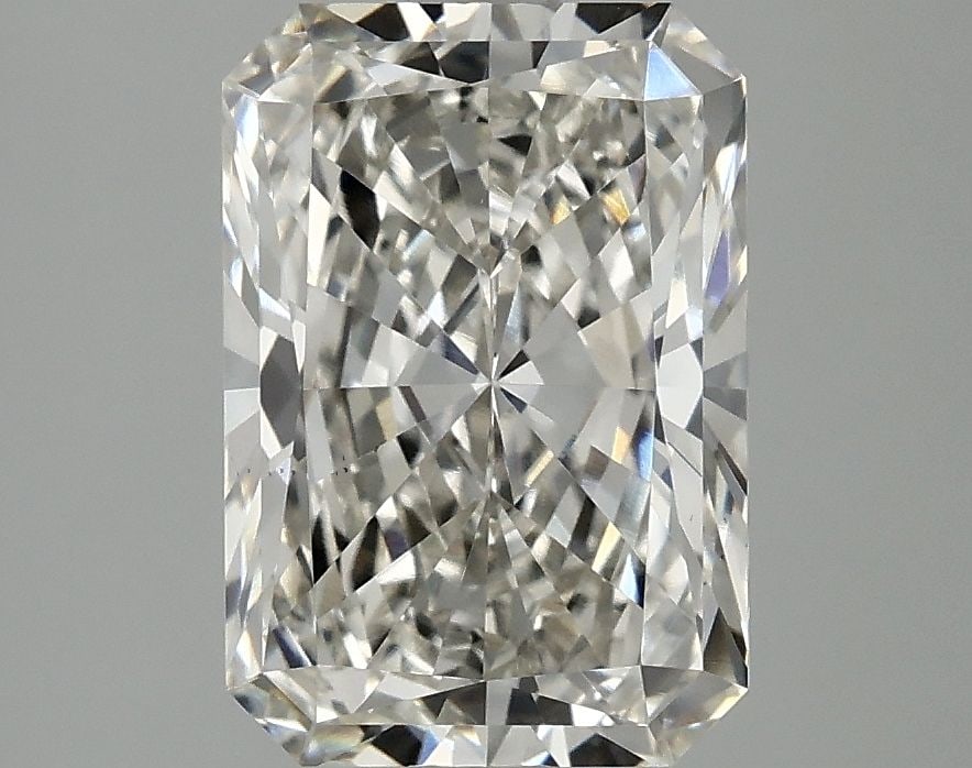 Loose Diamond - RADIANT 3.05ct H VS1: Loose Diamond - RADIANT 3.05ct H VS1 Source: This is a real non-mined Diamond that has been grown in a lab Shape: RADIANT Carats: 3.05 Color: H Clarity: VS1 Certification: IGI Additional images availa