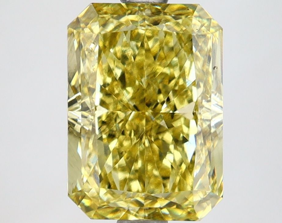 Loose Diamond - RADIANT 3.1ct Fancy Intense Yellow VS2: Loose Diamond - RADIANT 3.1ct Fancy Intense Yellow VS2 Source: This is a real non-mined Diamond that has been grown in a lab Shape: RADIANT Carats: 3.1 Color: Fancy Intense Yellow Certification: IGI