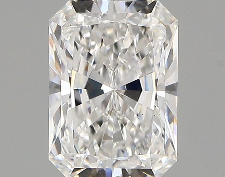 Loose Diamond - RADIANT 1.15ct E VS2: Loose Diamond - RADIANT 1.15ct E VS2 Source: This is a real non-mined Diamond that has been grown in a lab Shape: RADIANT Carats: 1.15 Color: E Clarity: VS2 Certification: IGI Video: