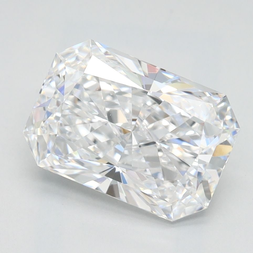 Loose Diamond - RADIANT 2.02ct D FL: Loose Diamond - RADIANT 2.02ct D FL Source: This is a real non-mined Diamond that has been grown in a lab Shape: RADIANT Carats: 2.02 Color: D Clarity: FL Certification: GIA Video: