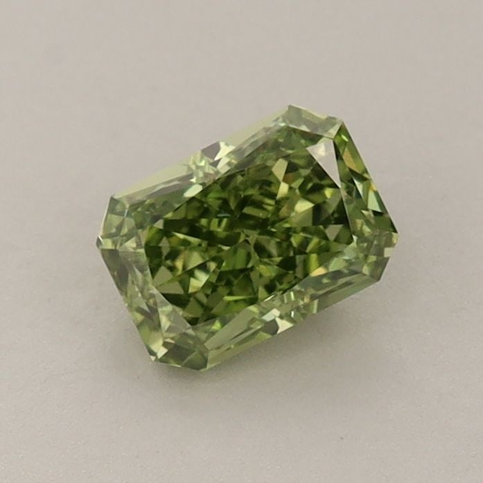 Loose Diamond - RADIANT 0.62ct Fancy Vivid Green VVS2: Loose Diamond - RADIANT 0.62ct Fancy Vivid Green VVS2 Source: This is a real non-mined Diamond that has been grown in a lab Shape: RADIANT Carats: 0.62 Color: Fancy Vivid Green Certification: IGI Vide