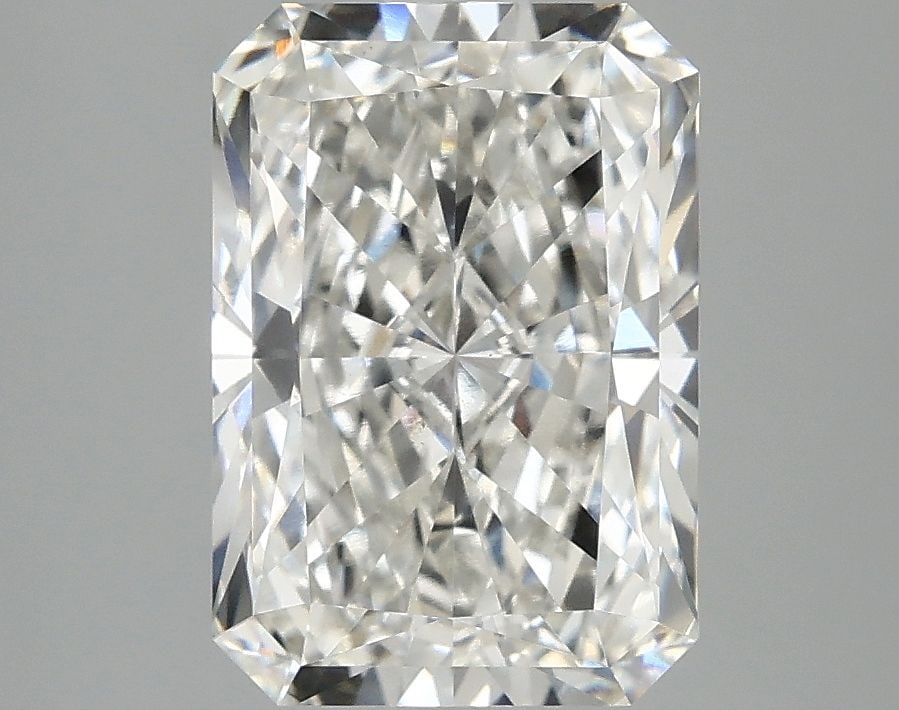 Loose Diamond - RADIANT 3.1ct G VS2: Loose Diamond - RADIANT 3.1ct G VS2 Source: This is a real non-mined Diamond that has been grown in a lab Shape: RADIANT Carats: 3.1 Color: G Clarity: VS2 Certification: IGI Video: