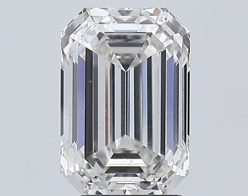 Loose Diamond - EMERALD 3.19ct G VS1: Loose Diamond - EMERALD 3.19ct G VS1 Source: This is a real non-mined Diamond that has been grown in a lab Shape: EMERALD Carats: 3.19 Color: G Clarity: VS1 Certification: IGI Video: