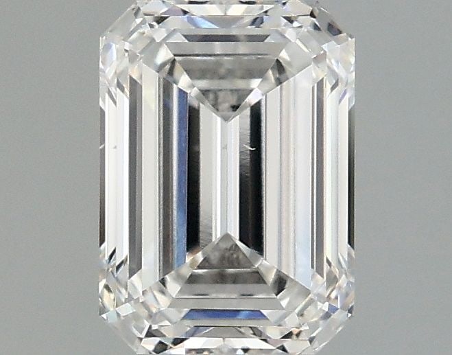 Loose Diamond - EMERALD 1.47ct F VS2: Loose Diamond - EMERALD 1.47ct F VS2 Source: This is a real non-mined Diamond that has been grown in a lab Shape: EMERALD Carats: 1.47 Color: F Clarity: VS2 Certification: IGI Video: